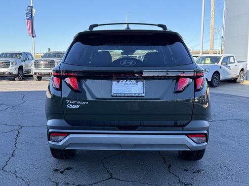 2026 Hyundai TUCSON SEL