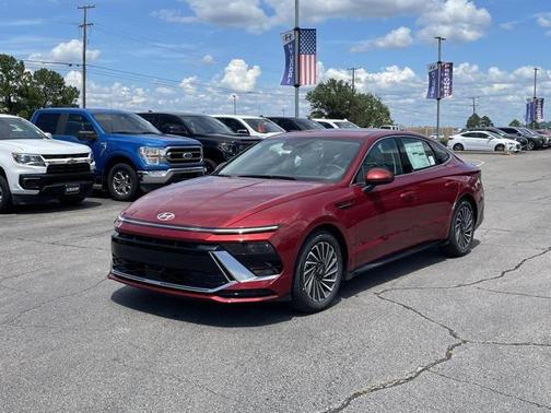 2025 Hyundai SONATA Hybrid SE