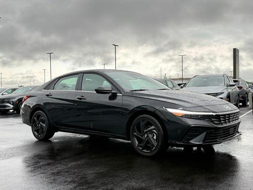 Abyss Black 2026 Hyundai ELANTRA Sport