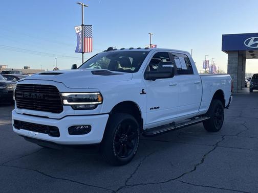 2024 RAM 2500 Laramie Crew Cab 4x4 6'4' Box