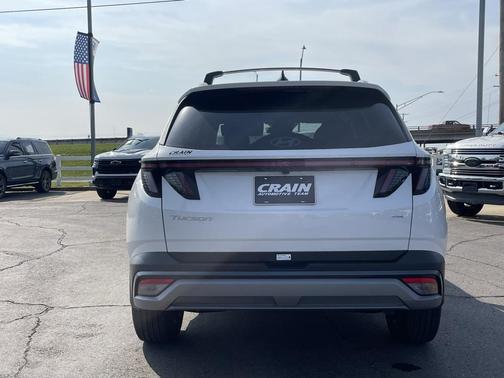 2026 Hyundai TUCSON SEL Convenience