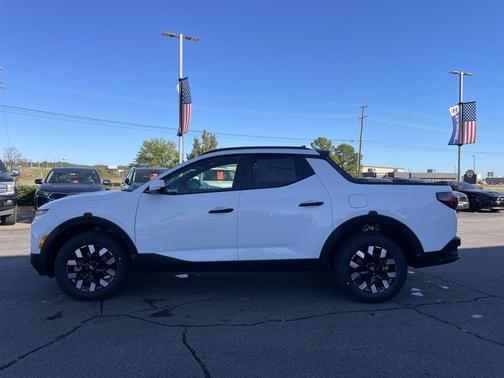 2026 Hyundai SANTA CRUZ SEL Activity