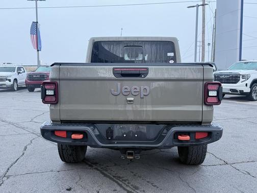 Gator Clearcoat 2020 Jeep Gladiator Mojave 4x4