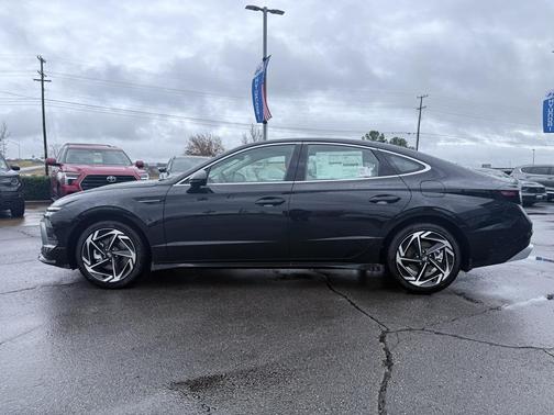 2026 Hyundai SONATA SEL