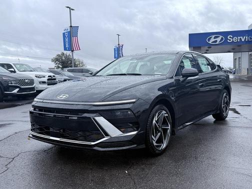 2026 Hyundai SONATA SEL
