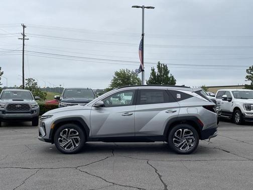 2025 Hyundai TUCSON Hybrid Limited