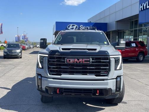 2024 GMC Sierra 2500 AT4