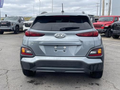 2020 Hyundai KONA SEL