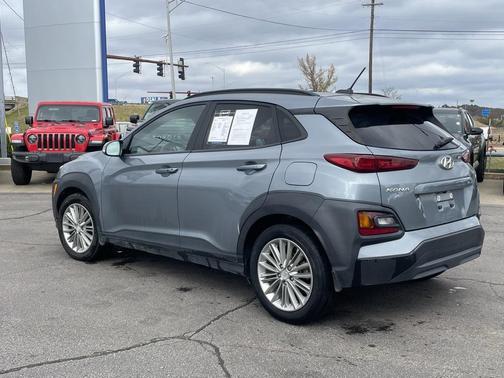 2020 Hyundai KONA SEL