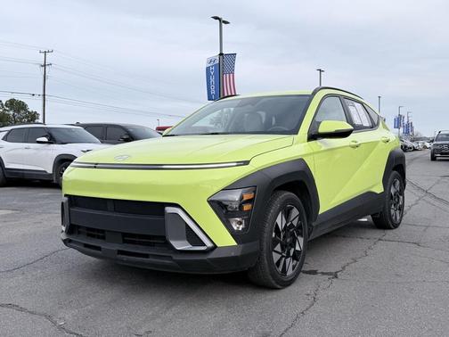 2024 Hyundai KONA SEL