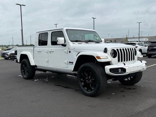 Bright White Clearcoat 2021 Jeep Gladiator High Altitude 4x4