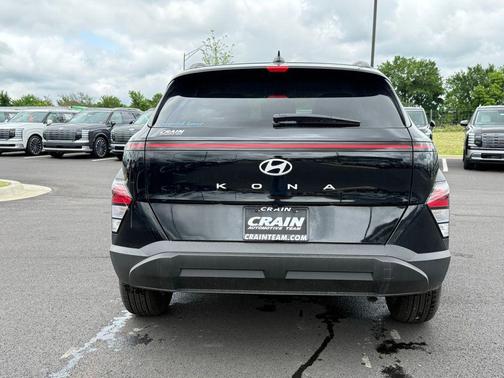 Abyss Black 2025 Hyundai KONA SEL