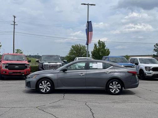 2024 Nissan Altima S FWD