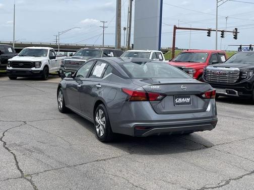 2024 Nissan Altima S FWD
