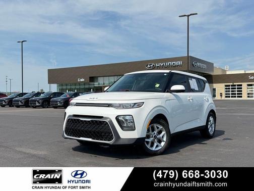 Snow White Pearl 2022 Kia Soul S