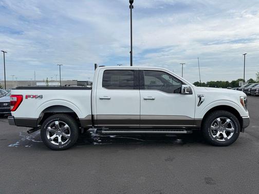 Star White Metallic Tri-Coat 2022 Ford F-150 Lariat