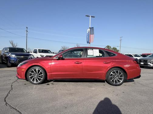 2020 Hyundai SONATA Limited