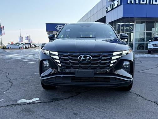 2024 Hyundai TUCSON SE