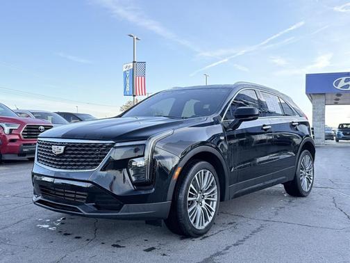 2024 Cadillac XT4 Premium Luxury