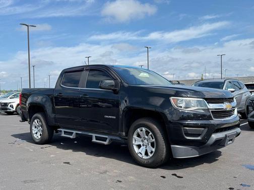 Black 2020 Chevrolet Colorado LT