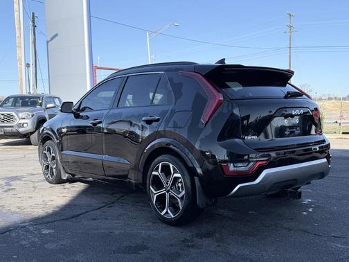 2024 Kia Niro Touring