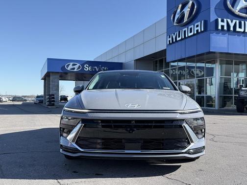 2024 Hyundai SONATA Hybrid Limited