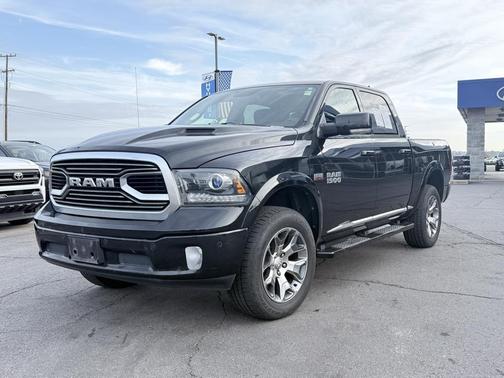 2018 RAM 1500 Limited Crew Cab 4x4 5'7' Box