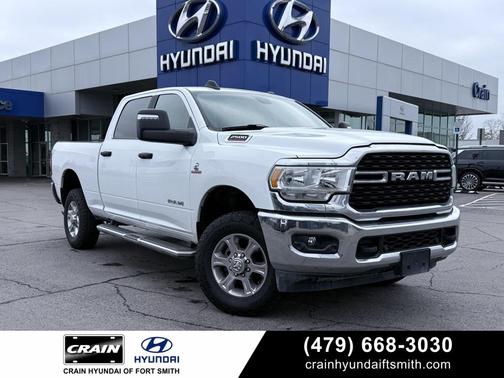 2024 RAM 2500 Big Horn Crew Cab 4x4 6'4' Box