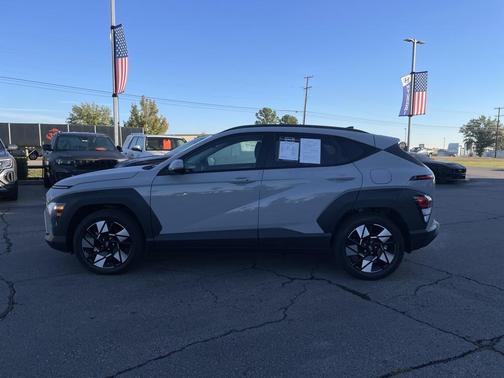 2024 Hyundai KONA SEL