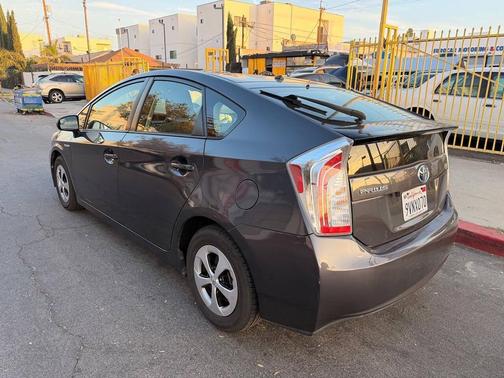 2012 Toyota Prius Two