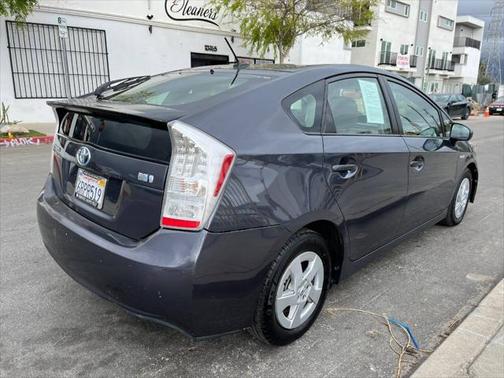 2011 Toyota Prius III