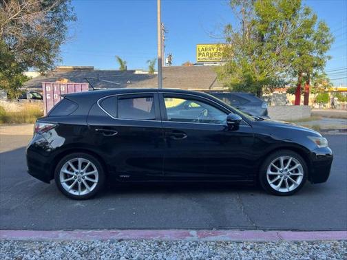 2011 Lexus CT 200h Premium