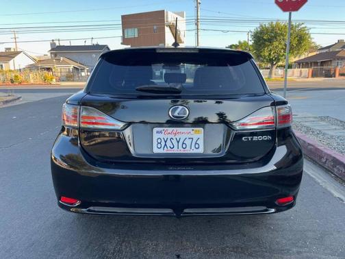 2011 Lexus CT 200h Premium