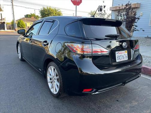 2011 Lexus CT 200h Premium