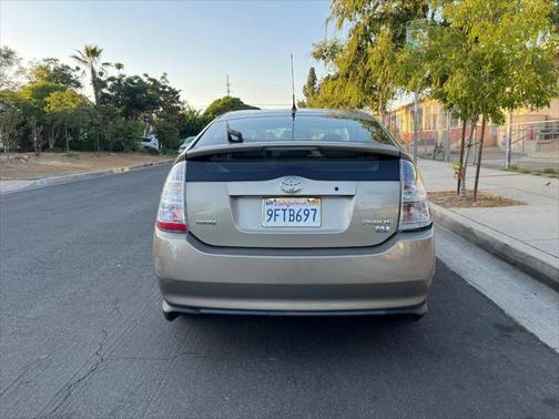 2005 Toyota Prius Base