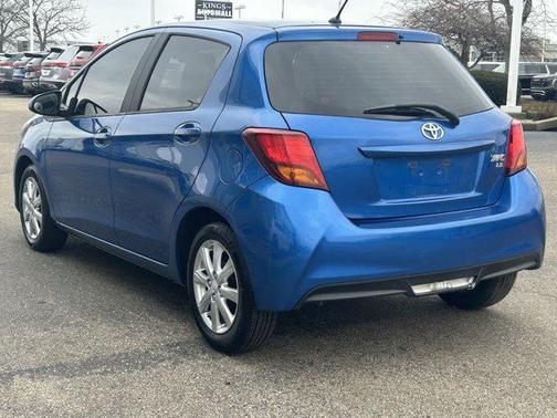 2017 Toyota Yaris LE