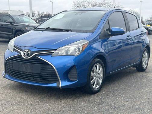 2017 Toyota Yaris LE