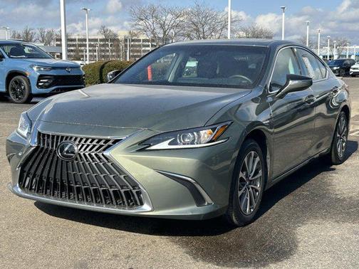 2023 Lexus ES 350 Base