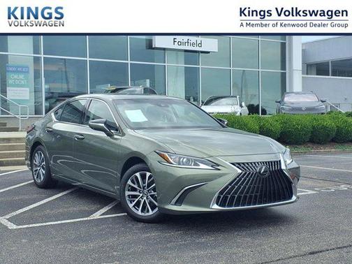 2023 Lexus ES 350 Base
