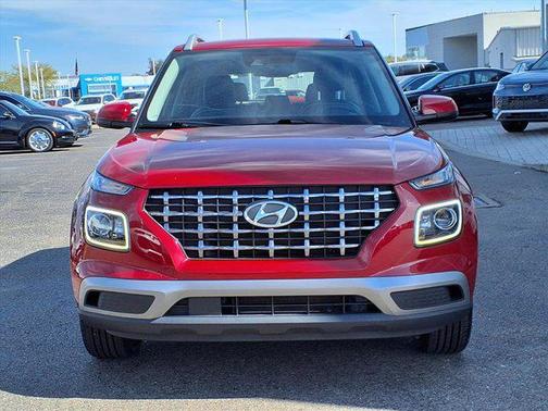 2022 Hyundai VENUE Limited