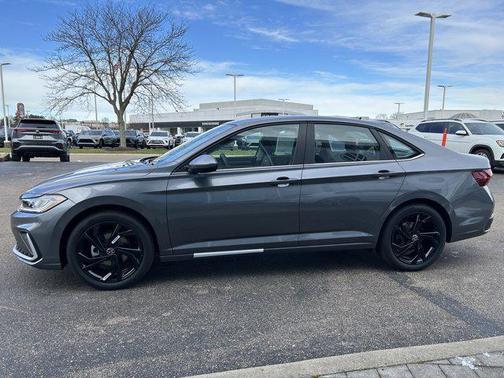 2026 Volkswagen Jetta 1.4T SE