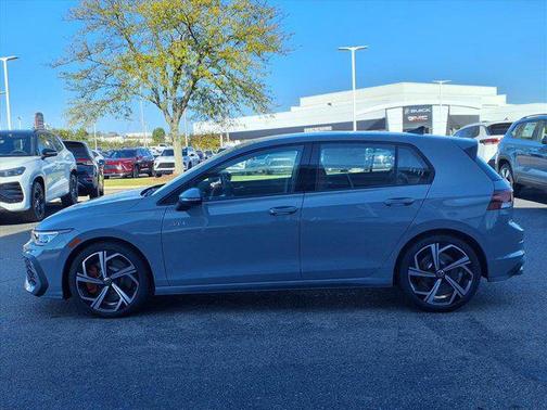 2025 Volkswagen Golf GTI 2.0T SE DSG