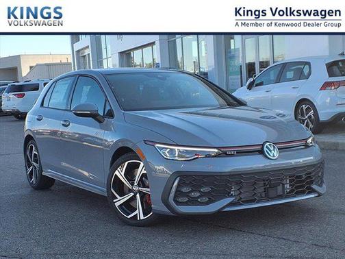 2025 Volkswagen Golf GTI 2.0T SE DSG