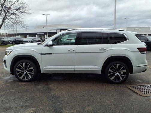 2025 Volkswagen Atlas 2.0T SEL Premium R-Line 4MOTION