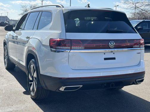2025 Volkswagen Atlas 2.0T SE w/Technology 4MOTION