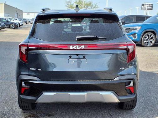 2024 Kia Seltos S