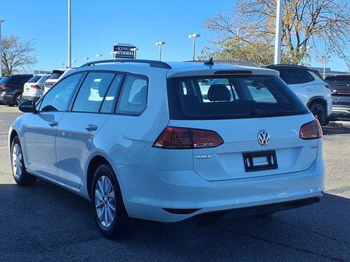 2015 Volkswagen Golf SportWagen TSI S 4-Door