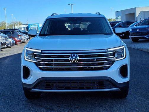 2026 Volkswagen Atlas 2.0T SE
