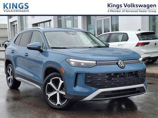 2025 Volkswagen Tiguan 2.0T SE