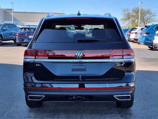 deep black pearl 2026 Volkswagen Atlas 2.0T SEL